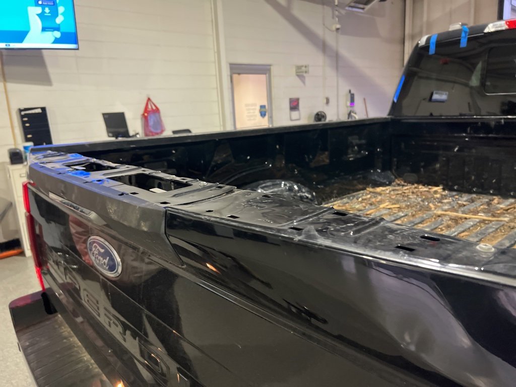 Used 2020 Ford F350 XLT w/ XLT Premium Package image 15