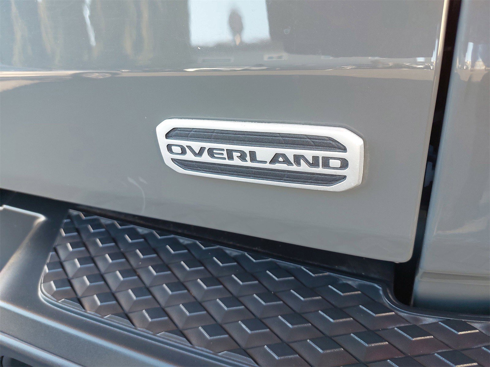 Used 2020 Jeep Gladiator Overland image 41