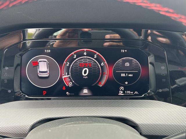 New 2026 Volkswagen GTI SE FWD image 19