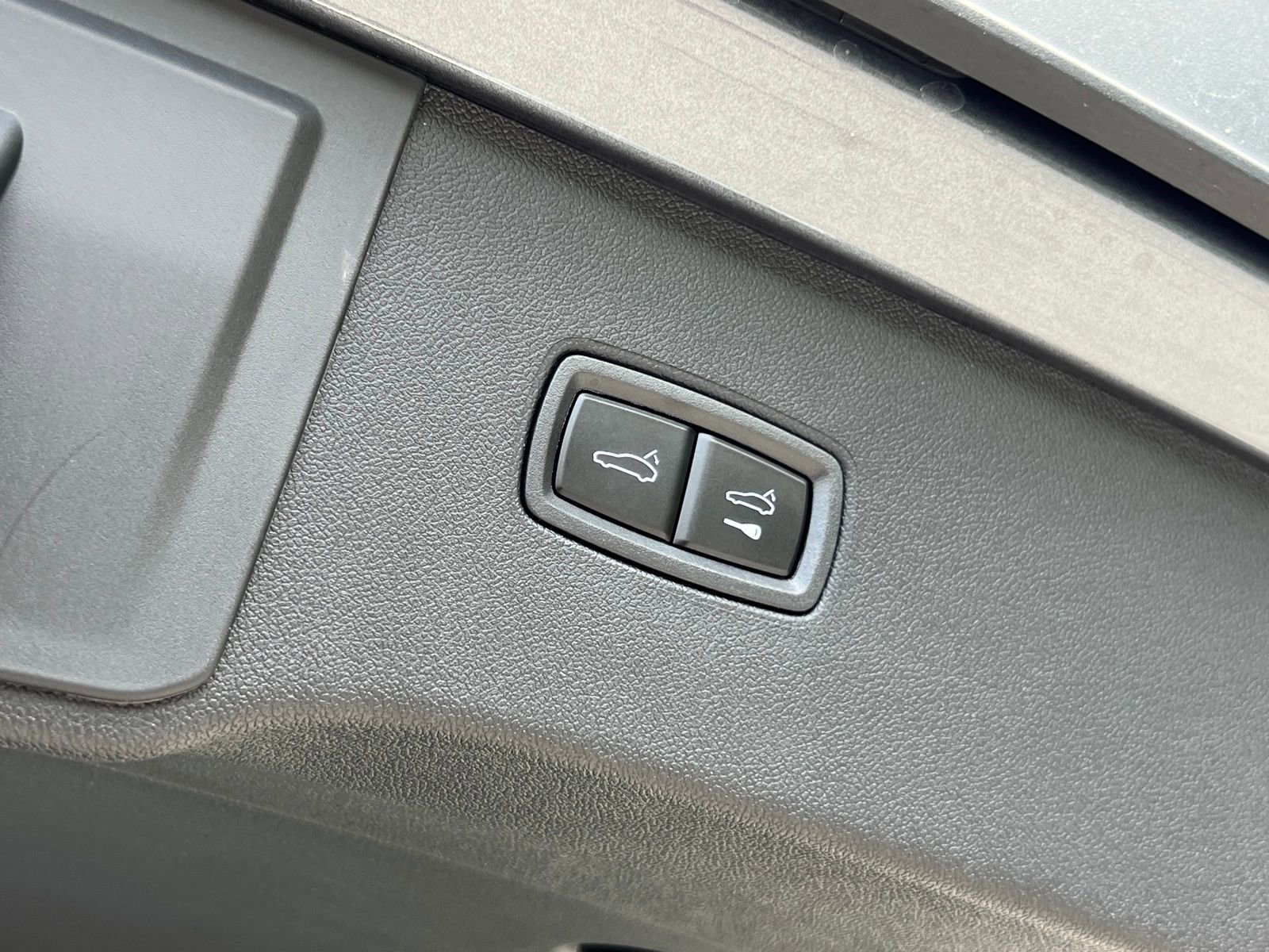 New 2026 Porsche Cayenne S AWD/4WD image 22