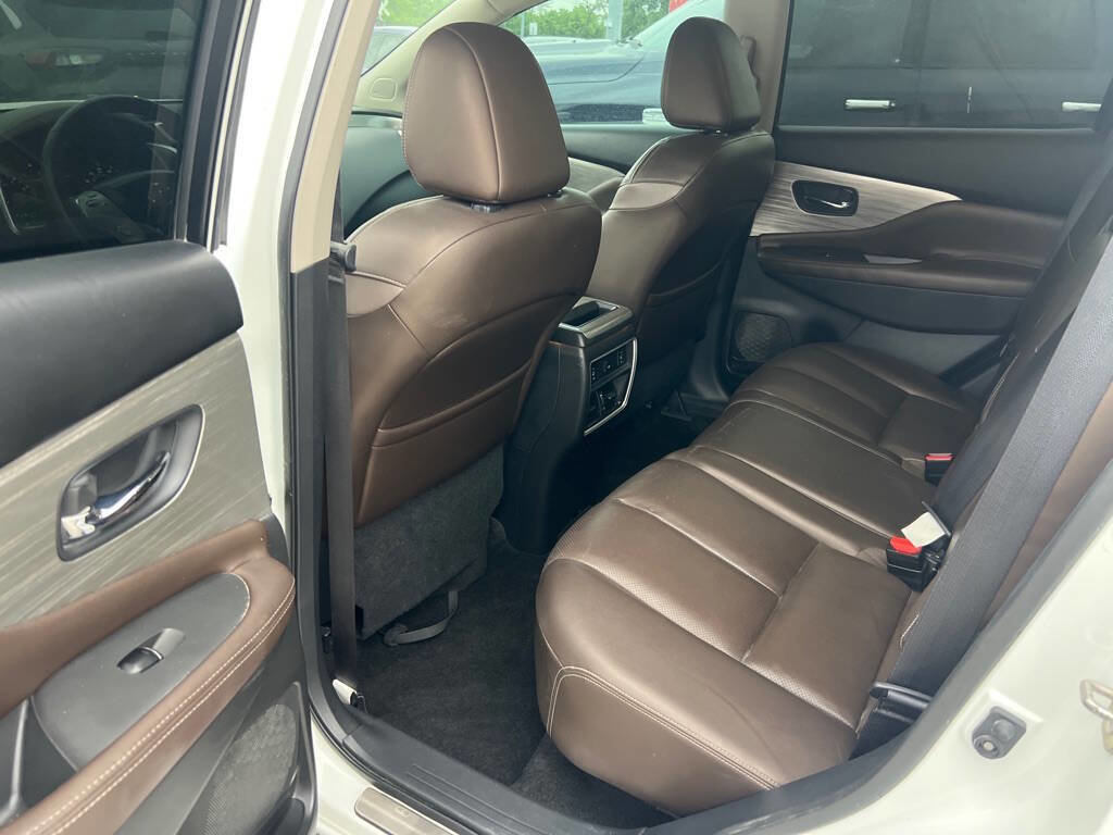 Used 2017 Nissan Murano Platinum FWD image 19