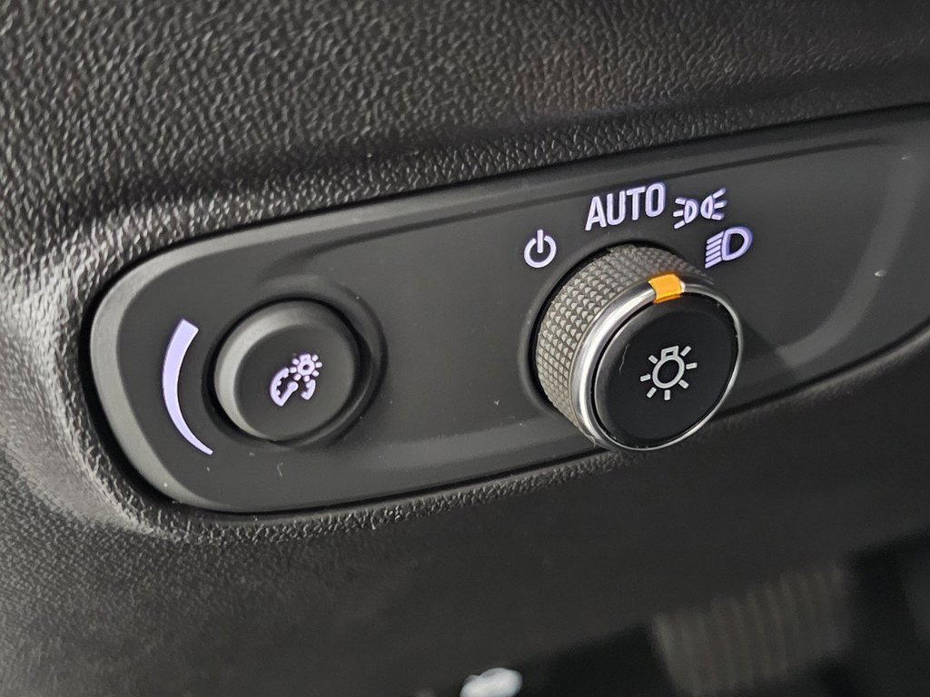 Certified 2022 Chevrolet Equinox LT FWD image 32