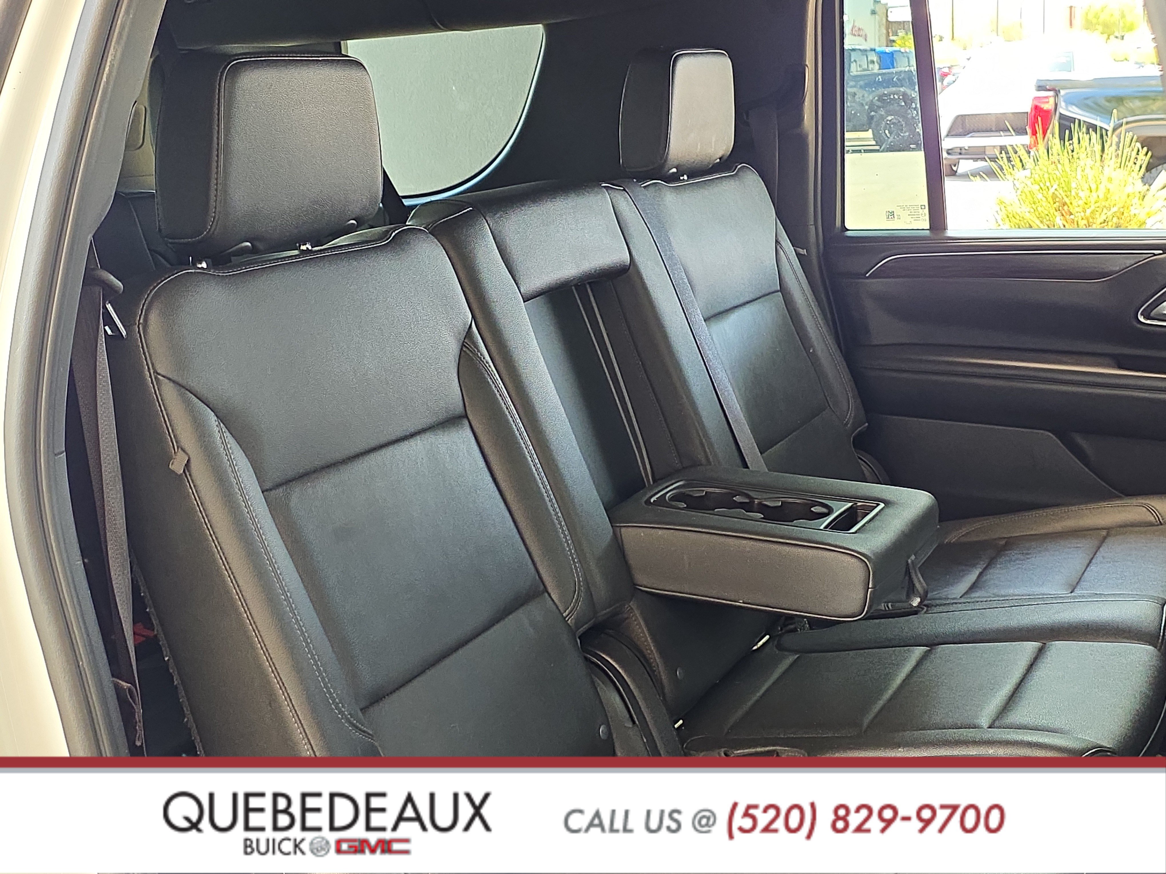 Used 2022 Chevrolet Suburban LT RWD image 23