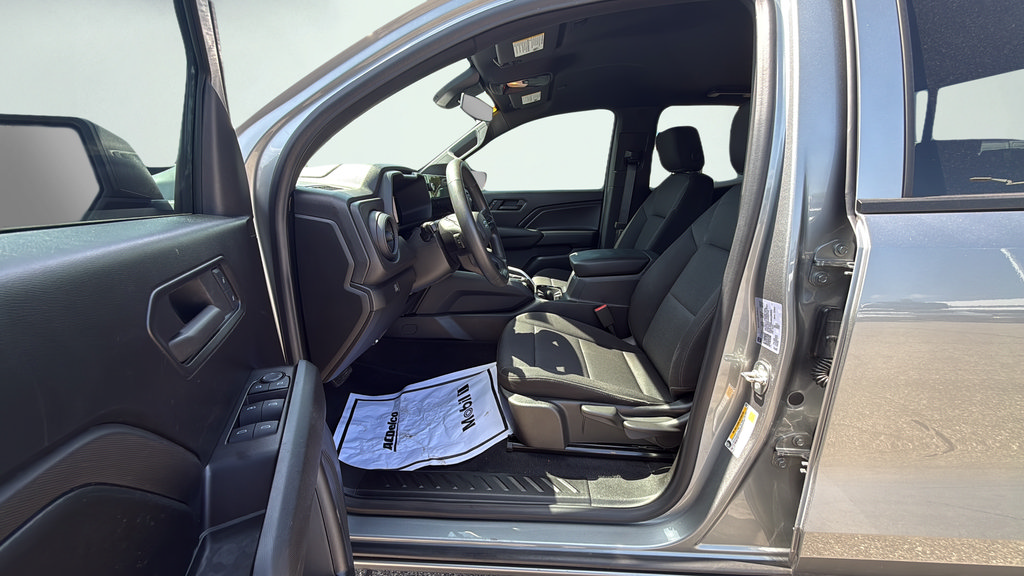 Used 2024 Chevrolet Colorado Trail Boss AWD/4WD image 21