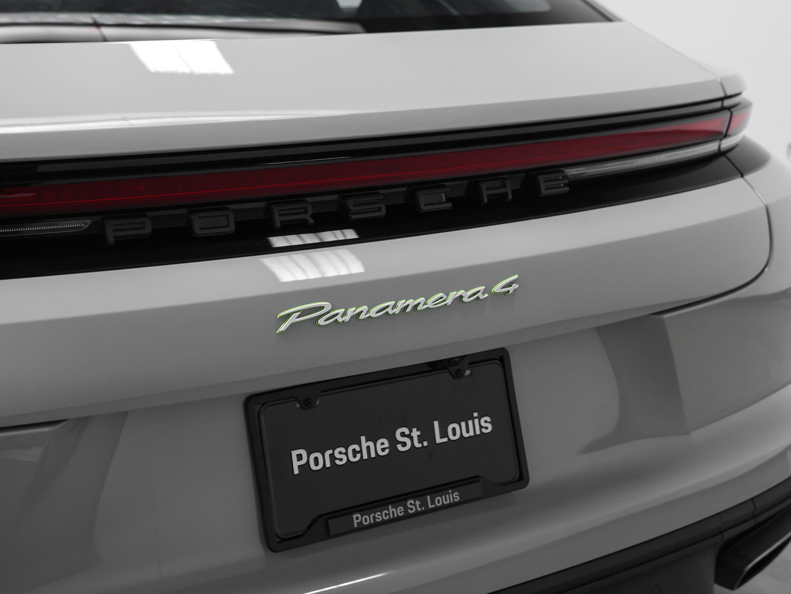 Certified 2026 Porsche Panamera 4 E-Hybrid AWD/4WD image 21