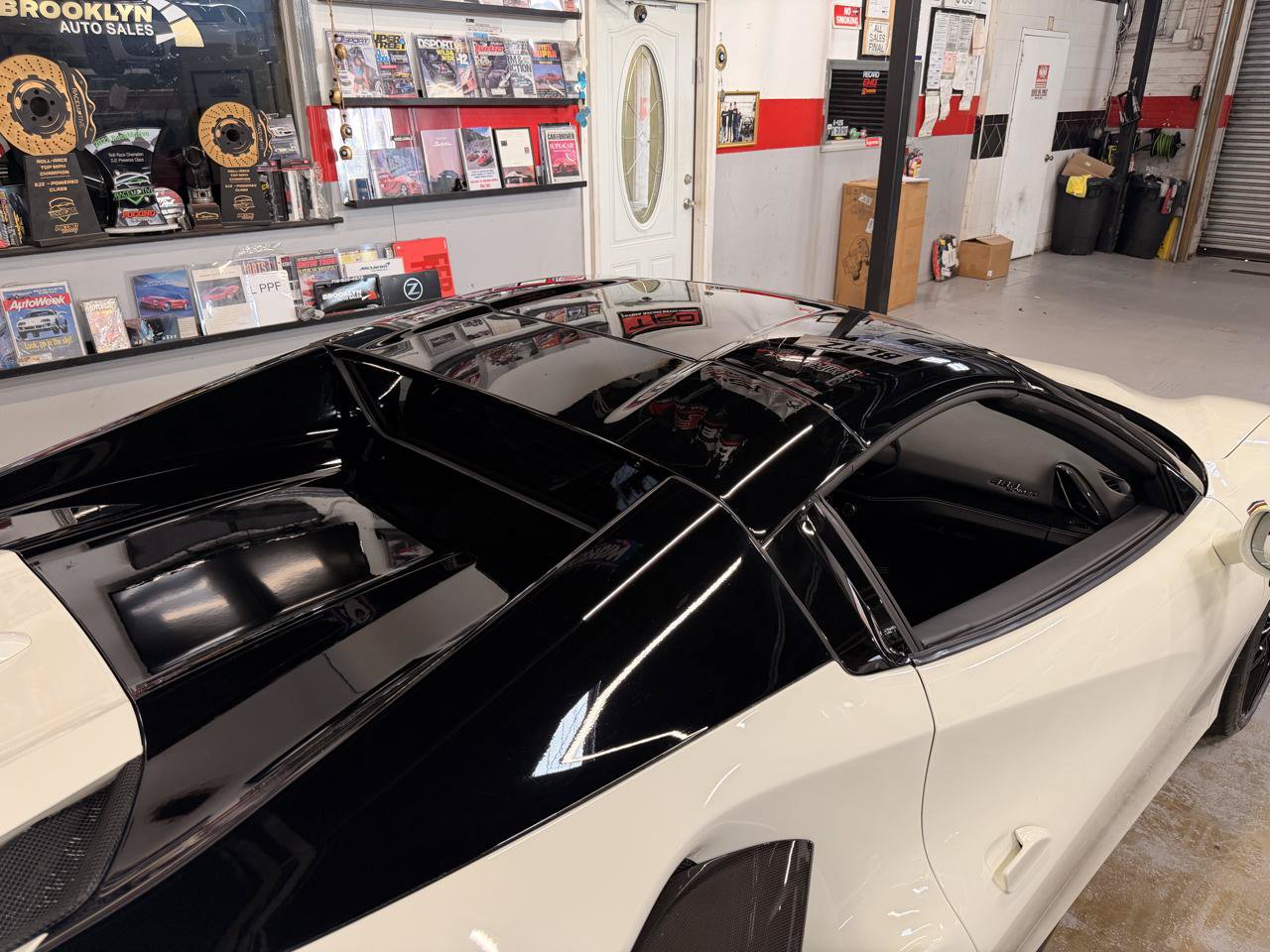 Used 2018 Ferrari 488 Spider RWD image 28