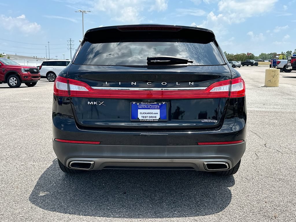 Used 2017 Lincoln MKX Reserve w/ Lincoln MKX Climate Package FWD image 15