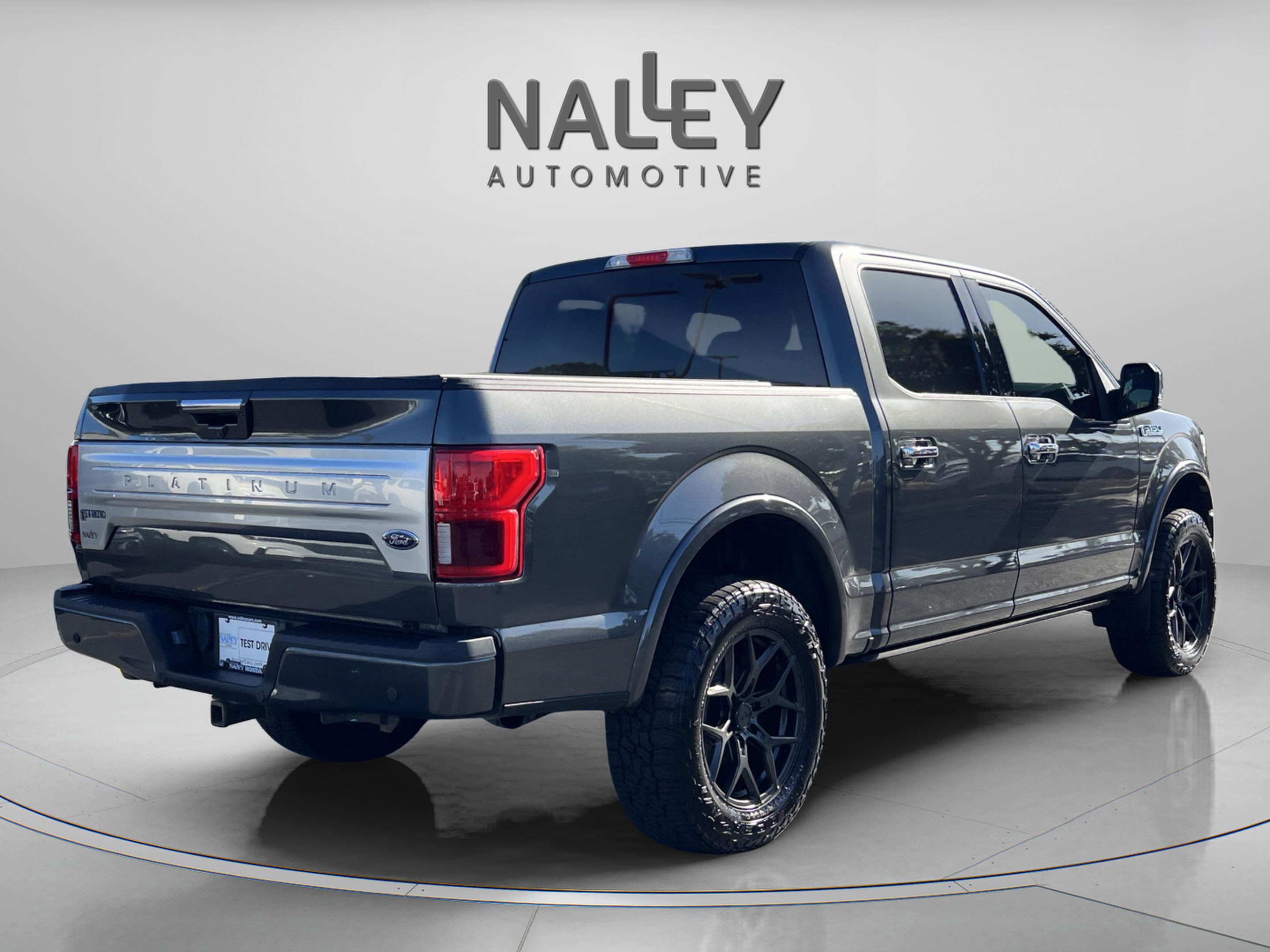 Used 2019 Ford F150 Platinum w/ Equipment Group 701A Luxury image 5