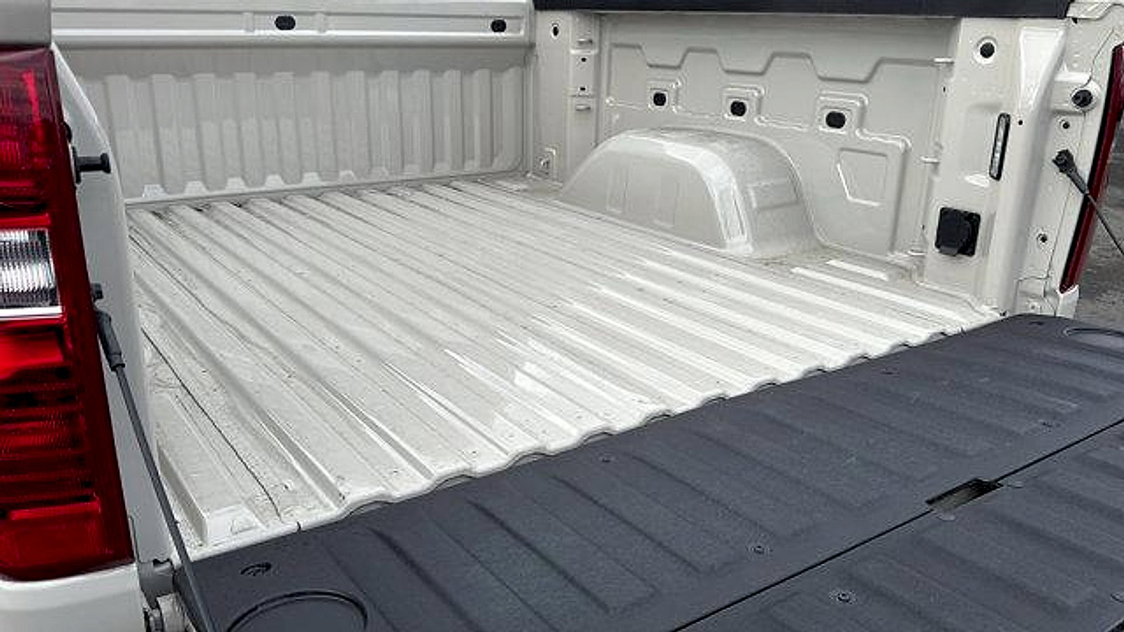 New 2026 Chevrolet Silverado 1500 Custom w/ Turbomax Blackout Package image 27