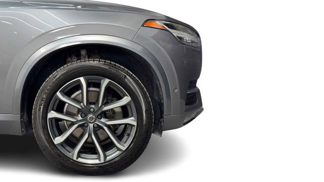 Used 2016 Volvo XC90 T6 Momentum w/ Momentum Plus Package image 8