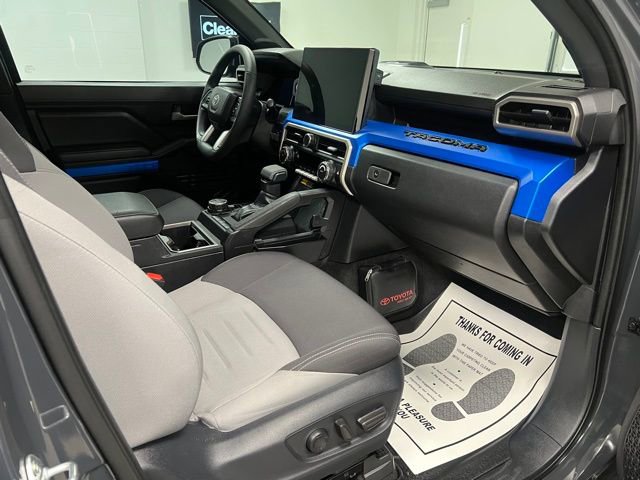 Used 2025 Toyota Tacoma TRD Off-Road w/ TRD Off Road Upgrade Package image 57