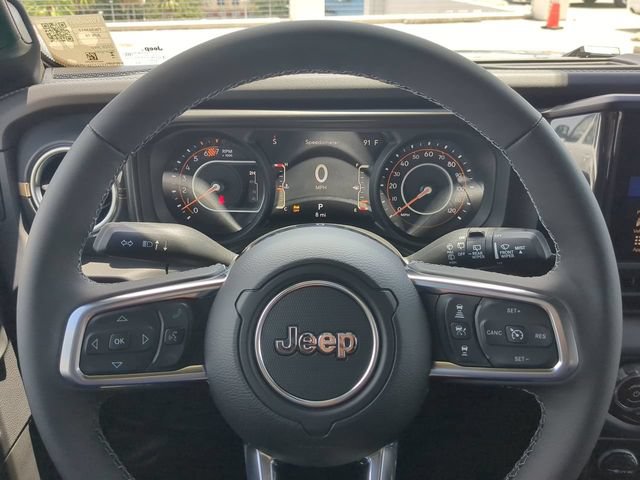 New 2026 Jeep Wrangler Unlimited Sahara AWD/4WD image 33