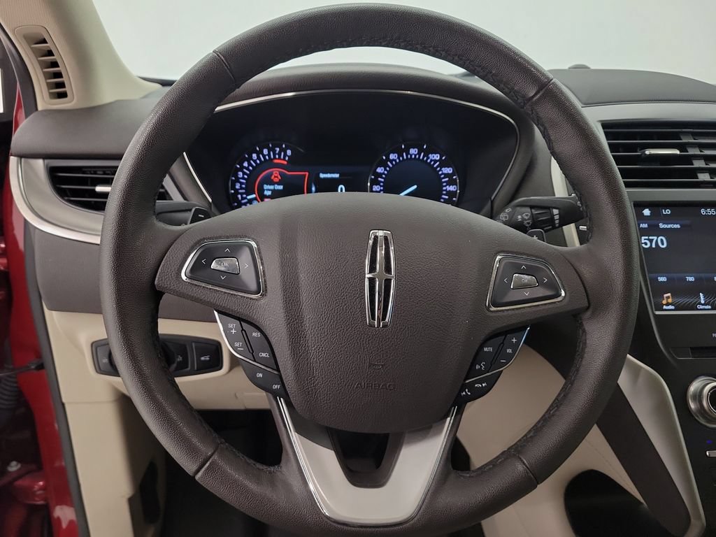 Used 2019 Lincoln MKC Premiere FWD image 15