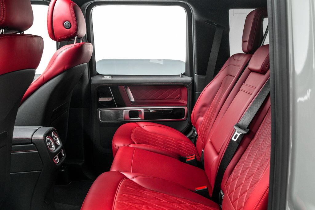 Used 2025 Mercedes-Benz G 63 AMG 4MATIC image 37