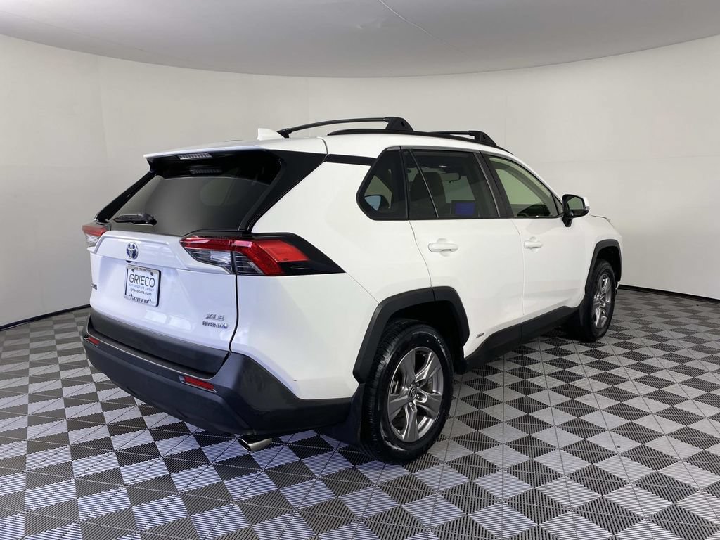 Used 2023 Toyota RAV4 XLE w/ Convenience Package AWD/4WD image 9