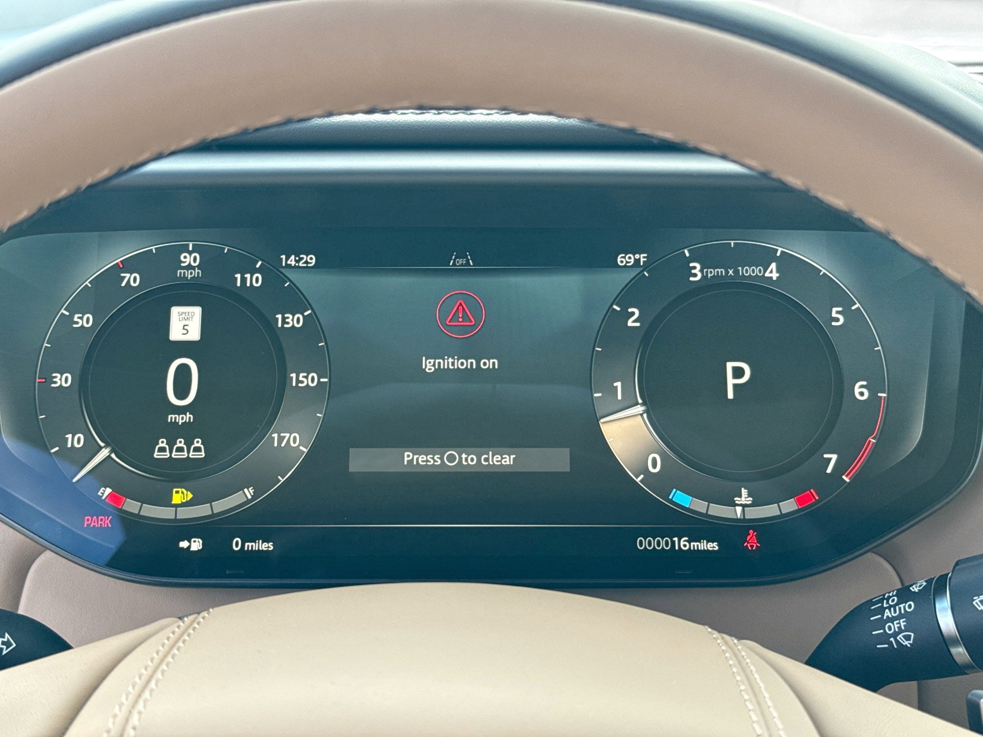 New 2026 Land Rover Range Rover Sport Dynamic SE image 39