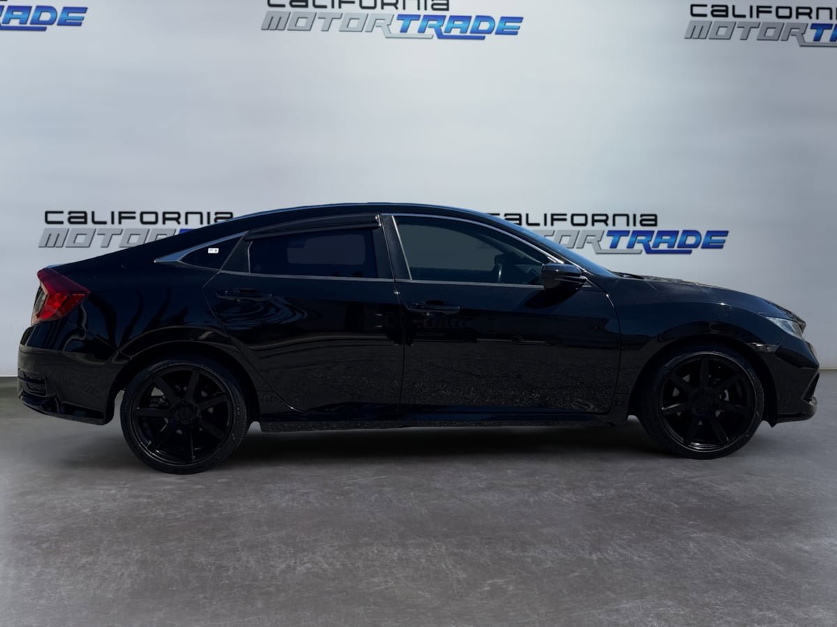 Used 2020 Honda Civic Sport image 4