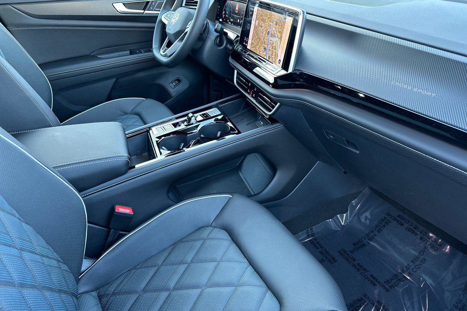 New 2026 Volkswagen Atlas Cross Sport SEL Premium R-Line image 15