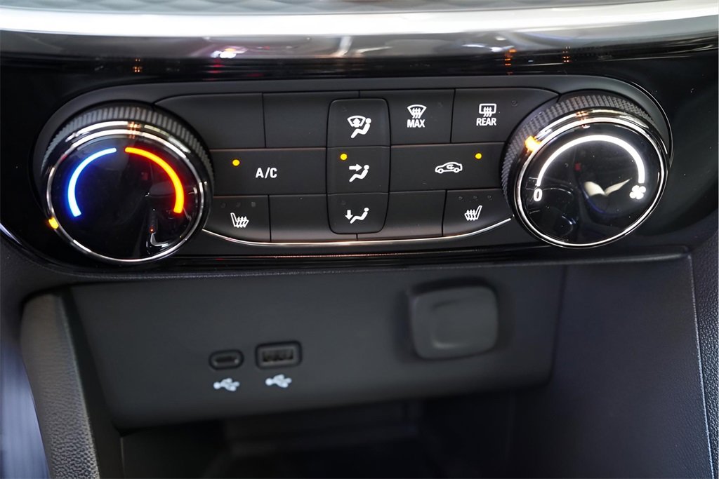 New 2026 Buick Encore GX Sport Touring image 14