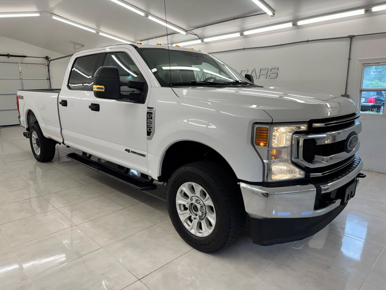Used 2021 Ford F250 XLT AWD/4WD image 3