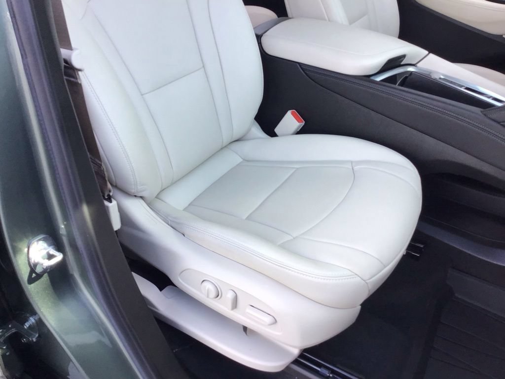 Used 2024 Buick Enclave Essence w/ Trailering Package, 5000 lbs. FWD image 12