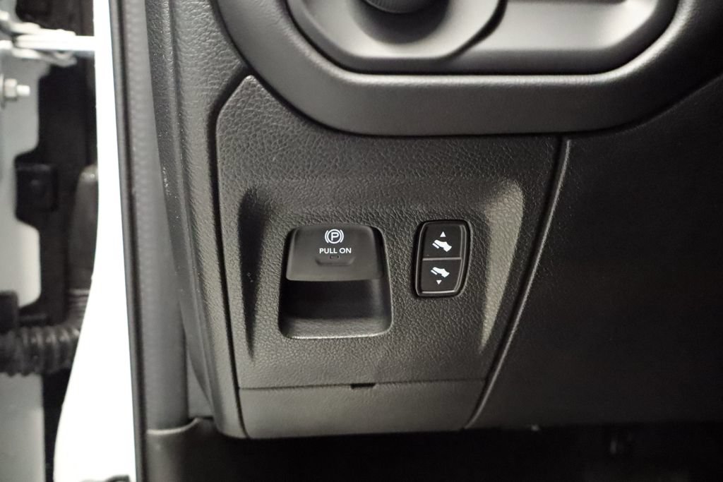 Used 2023 RAM 1500 Limited AWD/4WD image 38