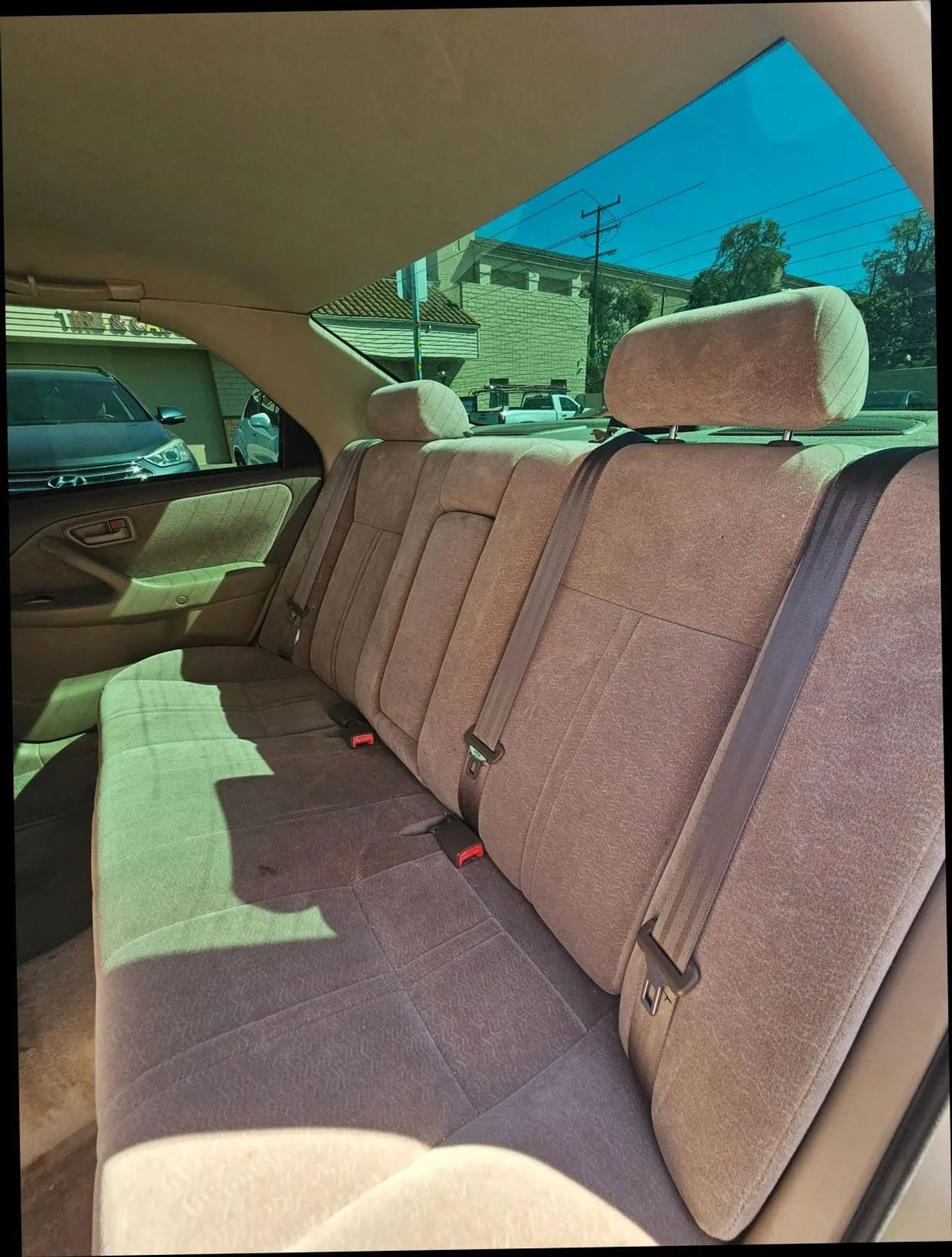 Used 1998 Toyota Camry LE FWD image 15