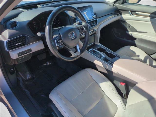 Used 2019 Honda Accord Touring image 10