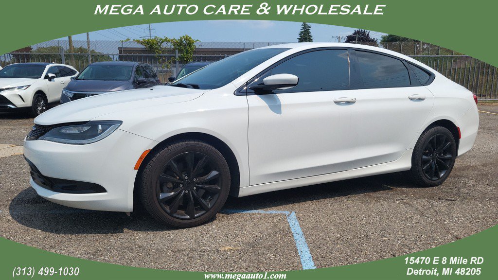 Used 2016 Chrysler 200 S w/ Navigation & Sound Group I