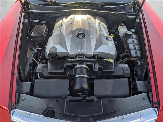 Used 2007 Cadillac XLR RWD image 18