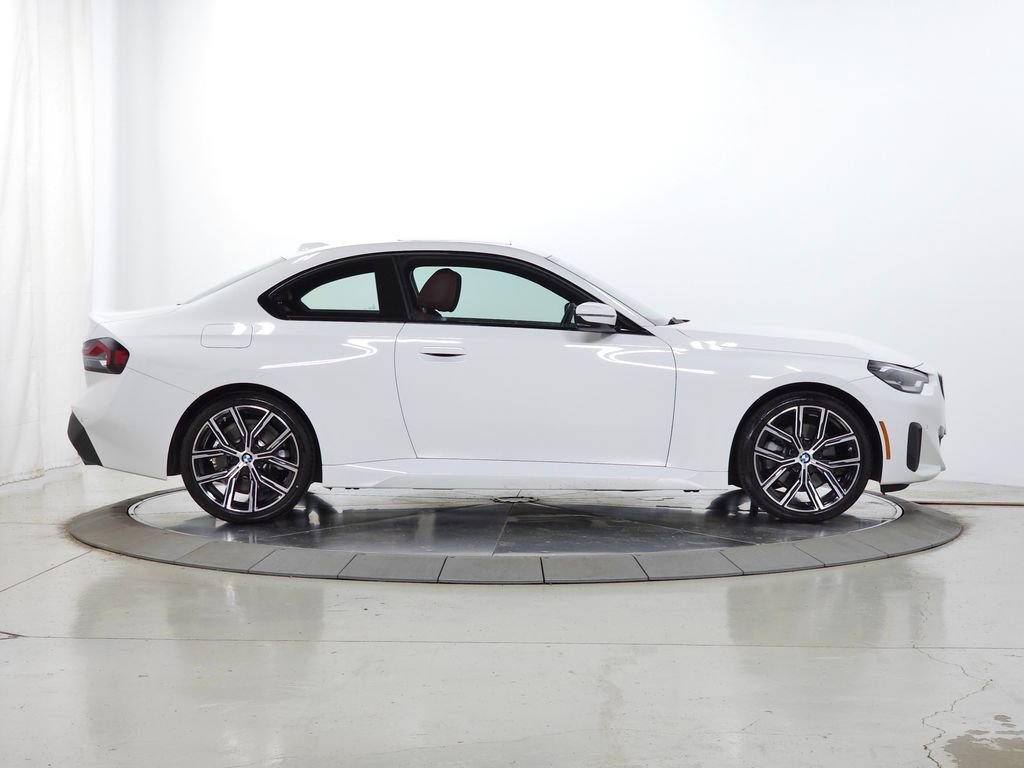 Used 2024 BMW 230i xDrive Coupe w/ Convenience Package AWD/4WD image 12