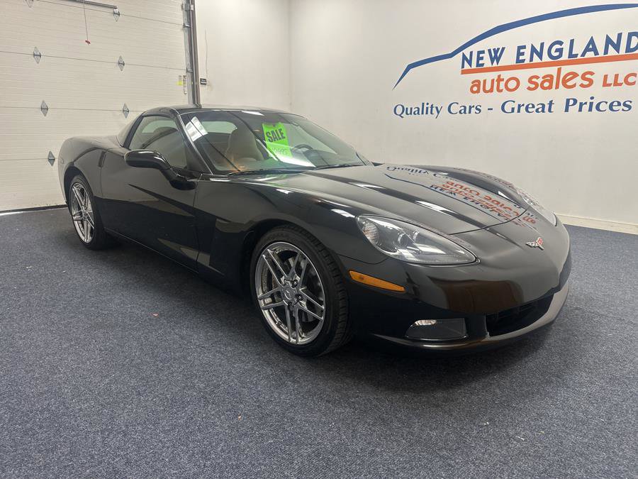 Used 2005 Chevrolet Corvette Coupe w/ Preferred Equipment Group image 3
