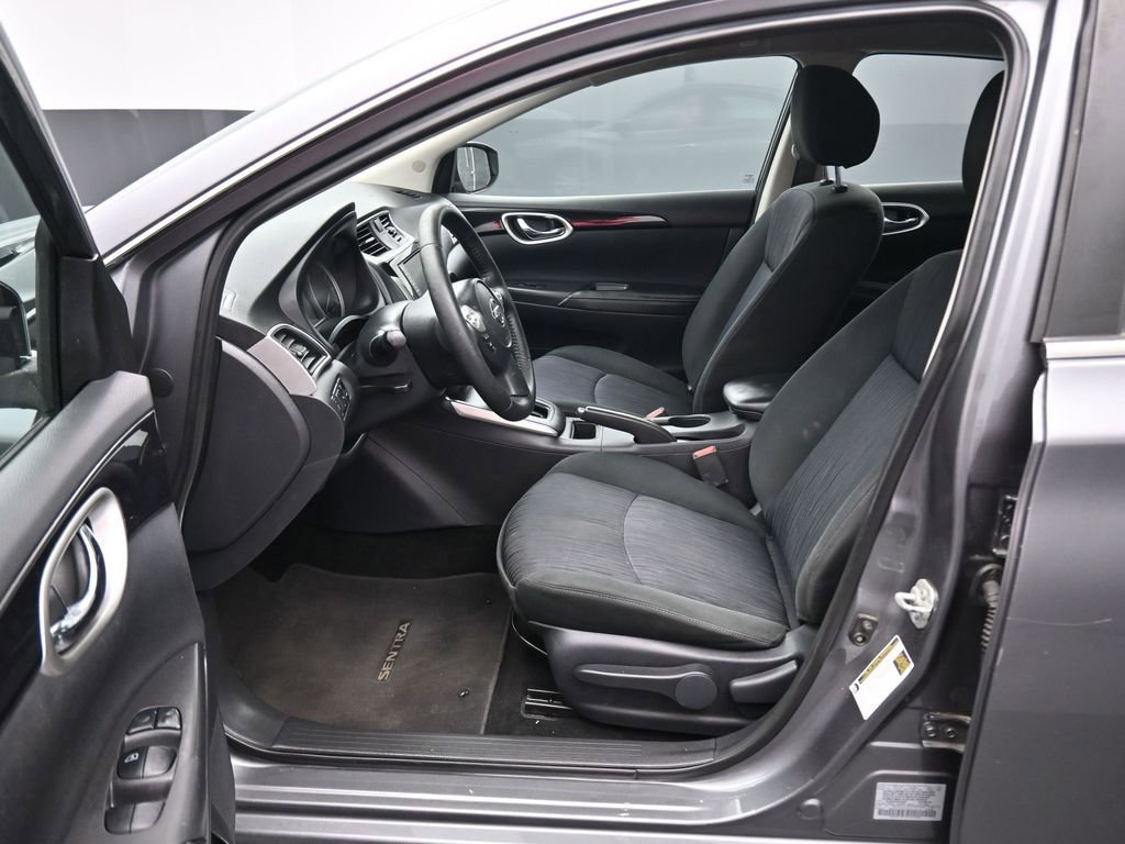Used 2019 Nissan Sentra SV image 11