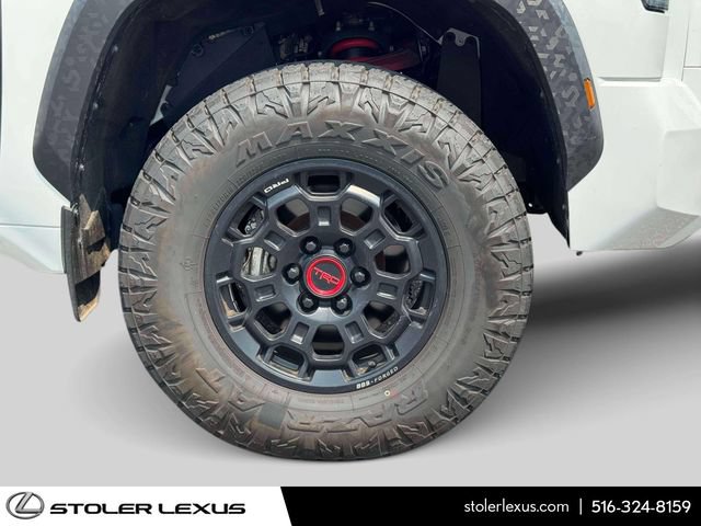 Used 2025 Toyota Tundra TRD Pro AWD/4WD image 8