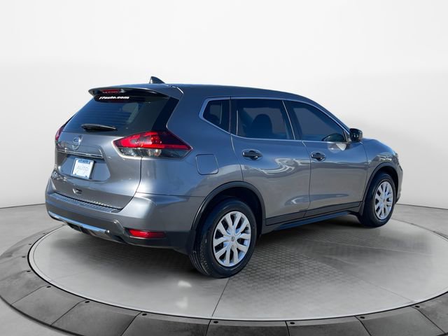 Used 2018 Nissan Rogue S image 5