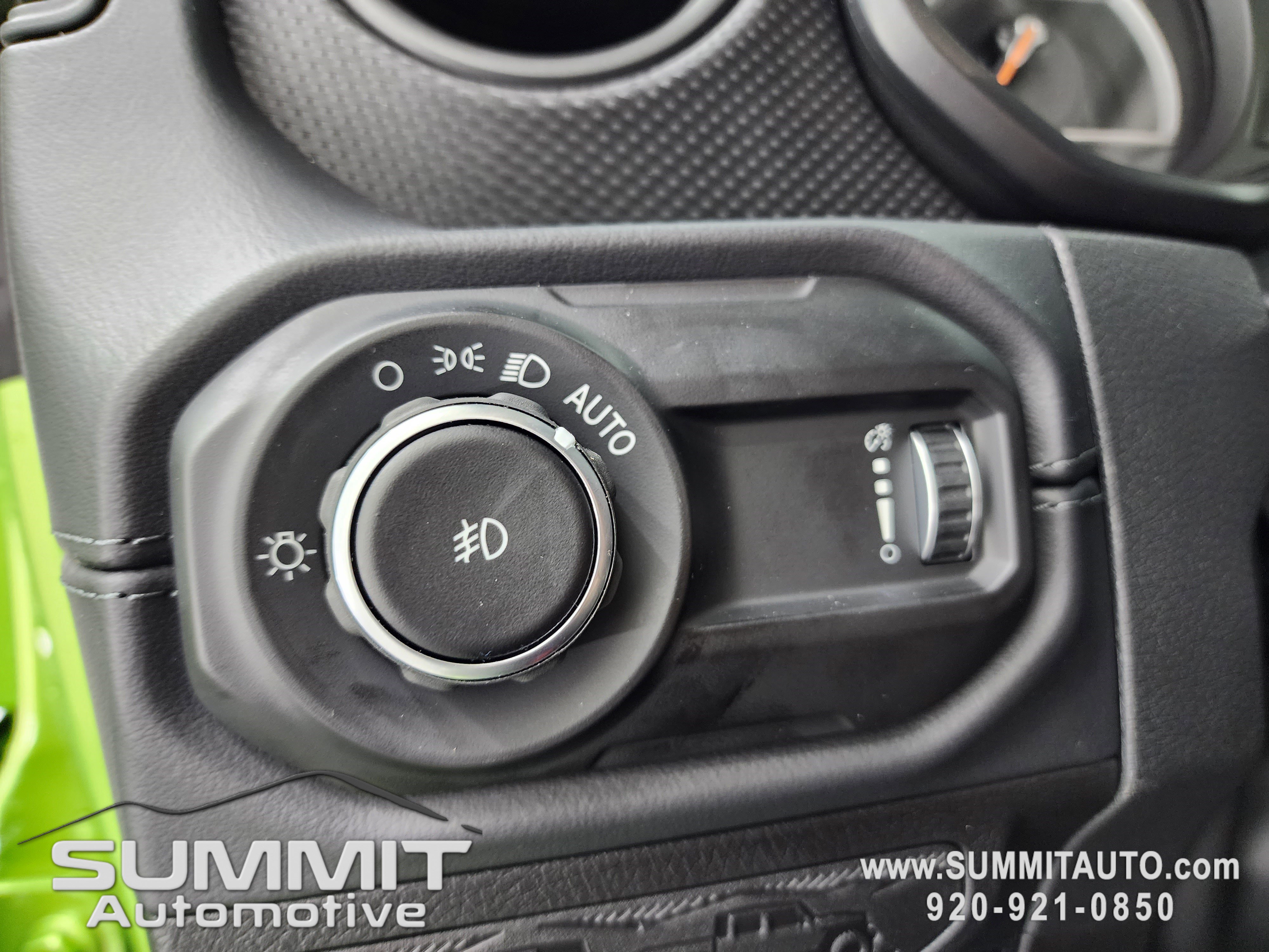 New 2026 Jeep Wrangler Rubicon AWD/4WD image 34