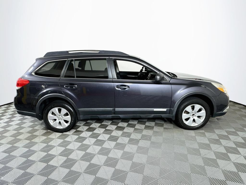 Used 2012 Subaru Outback 2.5i Premium w/ All-Weather Pkg AWD/4WD image 8