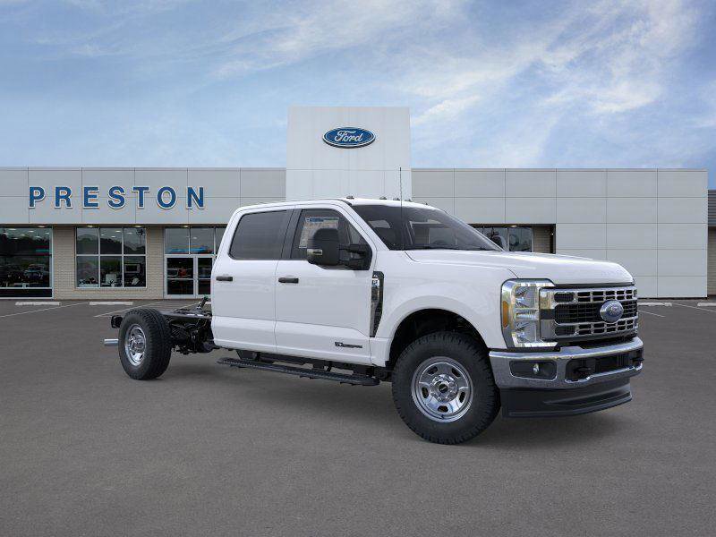 New 2026 Ford F350 XL w/ XL Chrome Package image 39