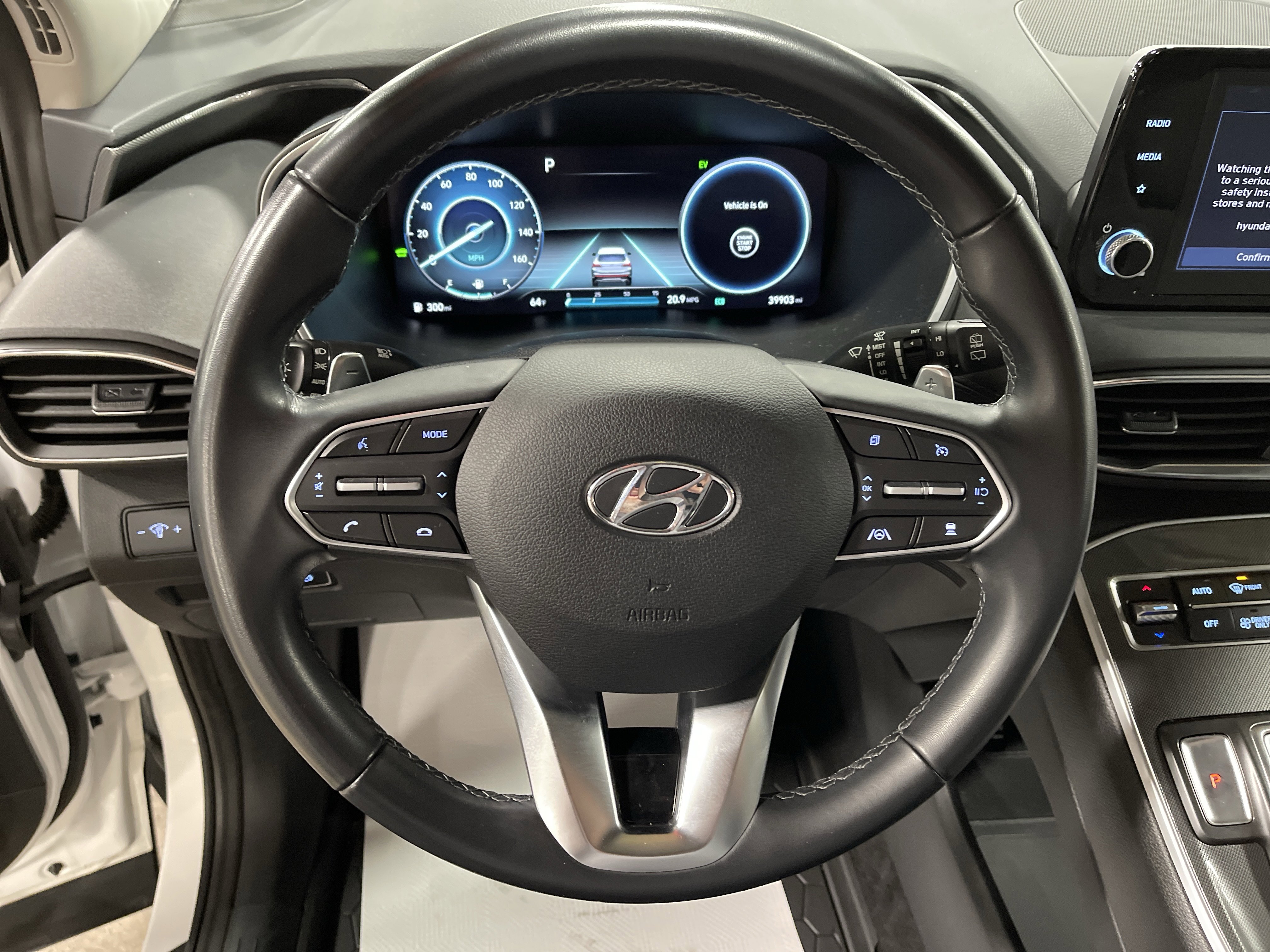 Used 2022 Hyundai Santa Fe Blue image 17