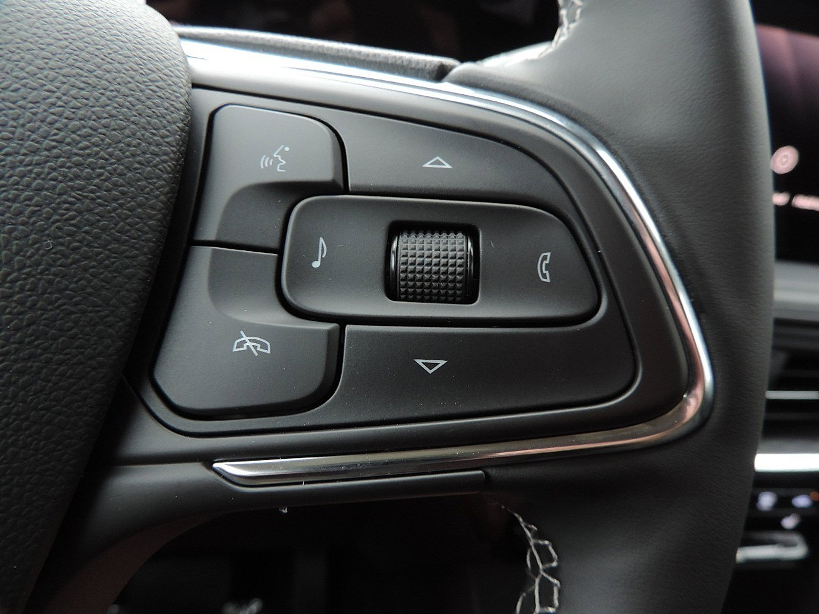 New 2026 Buick Encore GX Avenir w/ Avenir Technology Package FWD image 25