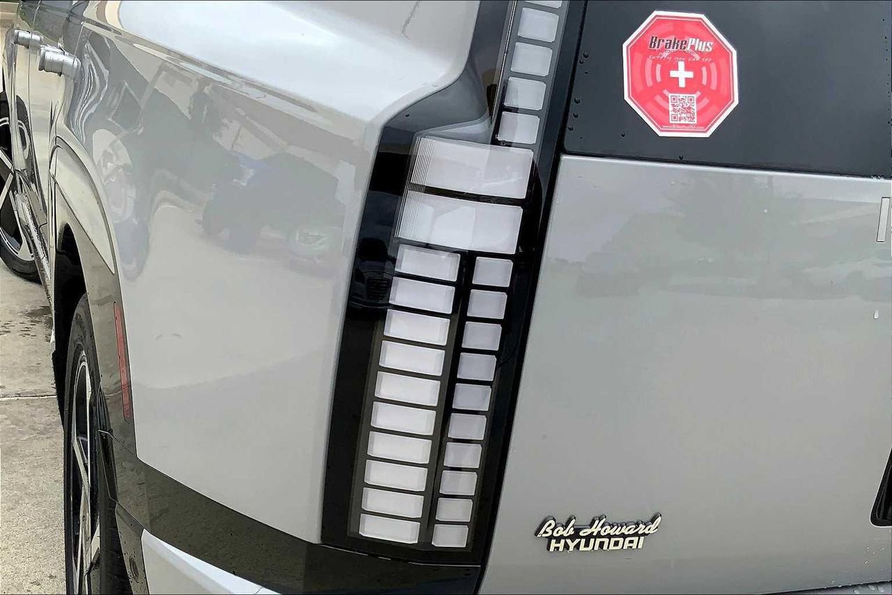 New 2026 Hyundai Ioniq 9 Limited image 14