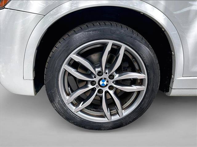 Used 2017 BMW X3 sDrive28i RWD image 10