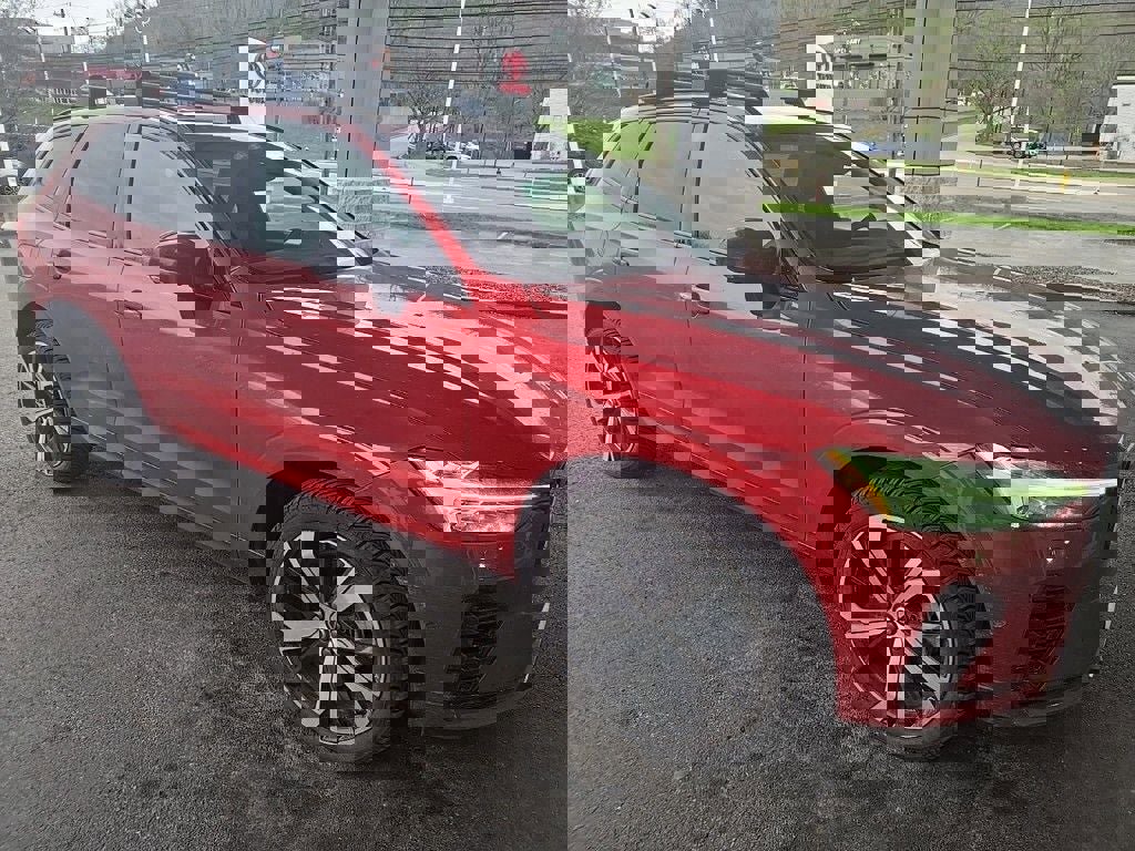 Used 2023 Volvo XC60 T8 Ultimate AWD/4WD image 12