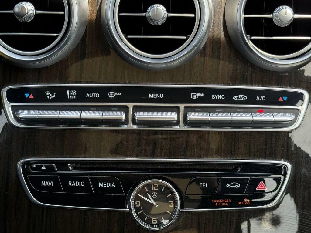 Used 2017 Mercedes-Benz C 300 4MATIC Sedan w/ Premium 3 Package image 16
