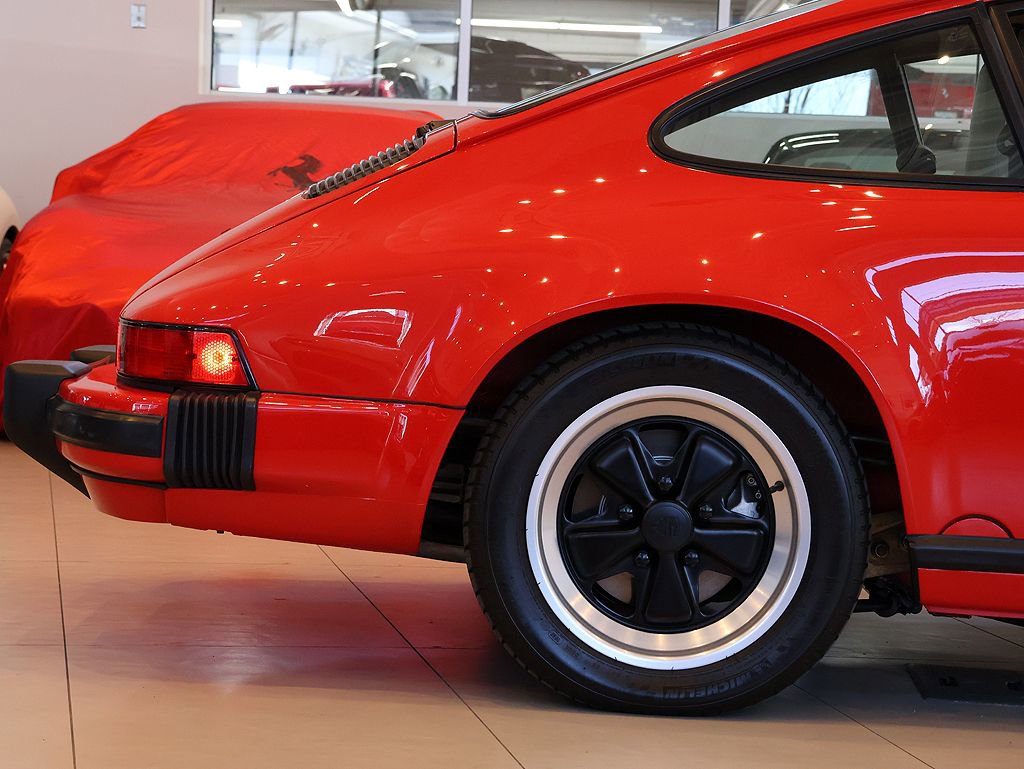 Used 1988 Porsche 911 Carrera image 76