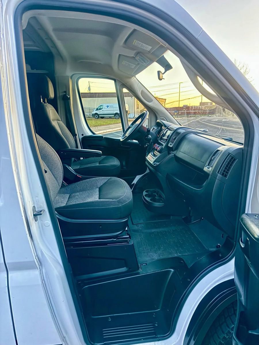 Used 2021 RAM ProMaster 2500 w/ Interior LED Lighting Group image 13