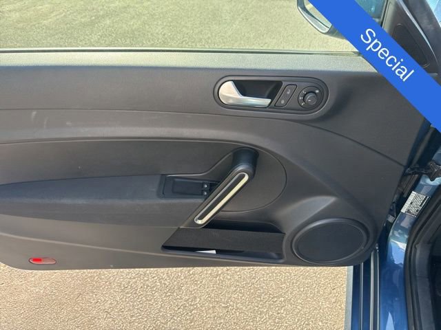 Used 2019 Volkswagen Beetle 2.0T S FWD image 8