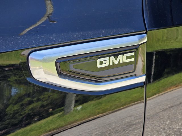 Used 2022 GMC Yukon XL Denali RWD image 45