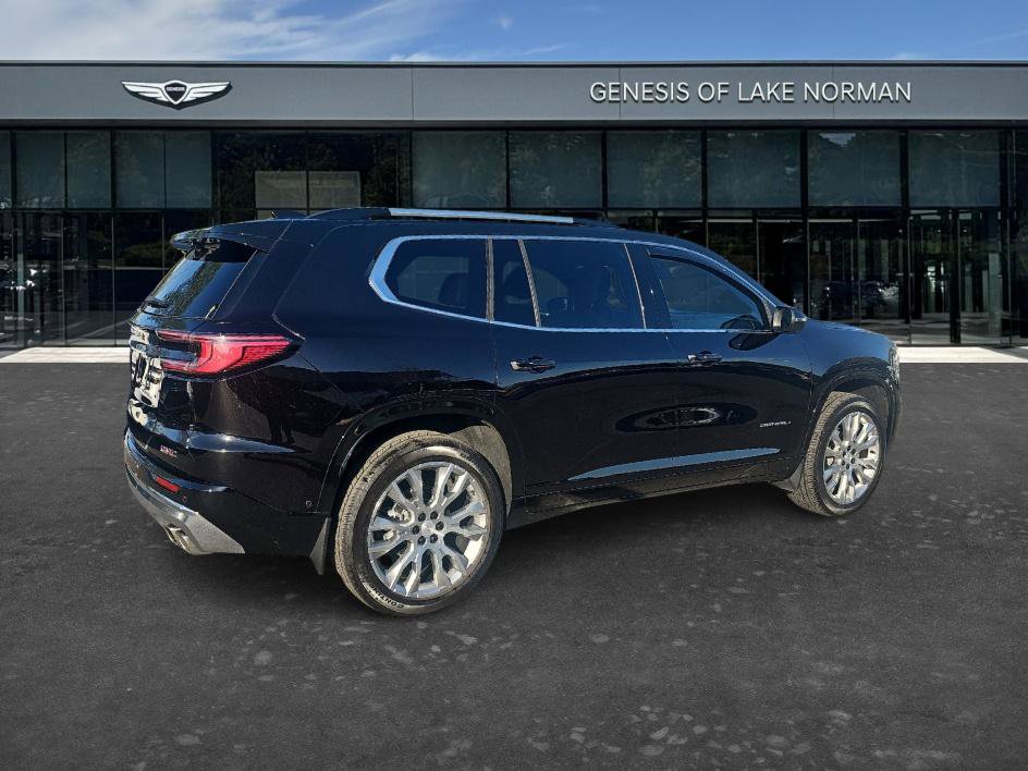 Used 2025 GMC Acadia Denali w/ Super Cruise Package image 5