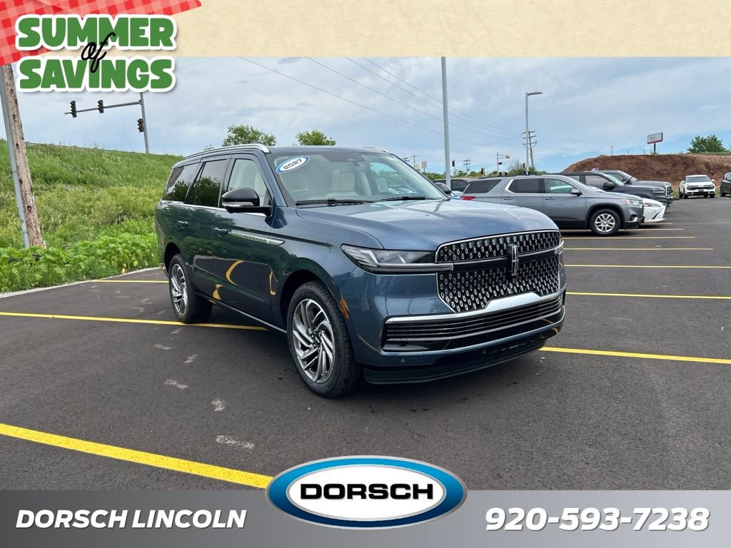 New 2027 Lincoln Navigator Reserve AWD/4WD image 3